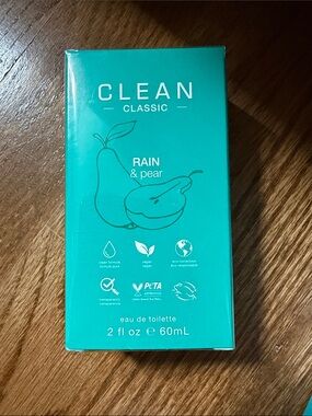 Clean Classic Rain & Pear - Full Size, 60ML Brand New in the Plastic!
